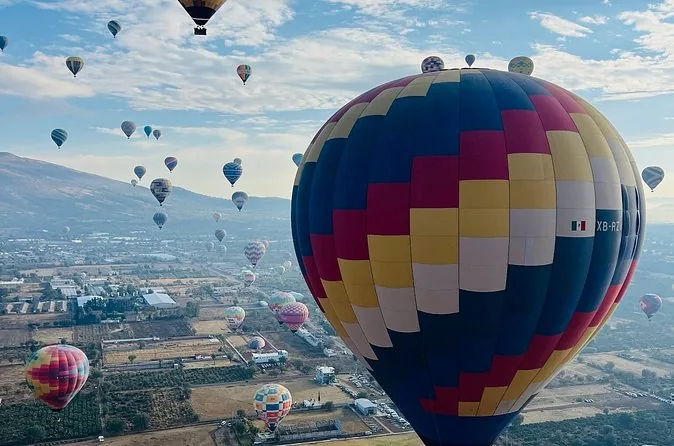 Ballonfahrt im Morgengrauen, Höhlenfrühstück & Ruinen